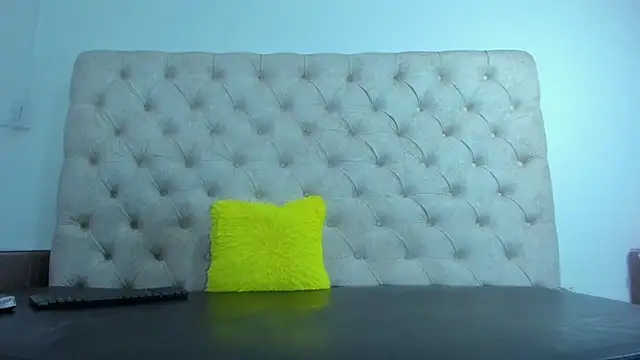 FernandaClar online show from March 2025 10:32:01 PM