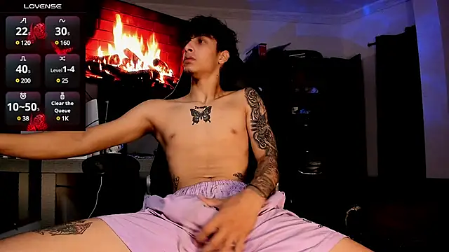 Snakebutterfly online show from February 2025 06:29:02 AM