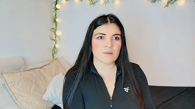 Amara vega online show from May 2026 10:22:02 PM