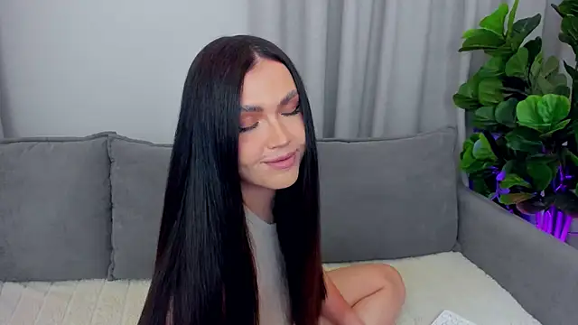 sexyangeloux online show from August 2026 09:49:02 PM
