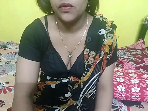 Sexyranibhabhi online show from October 2025 02:37:02 AM