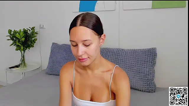 SelenaRousey online show from June 2026 07:49:01 AM