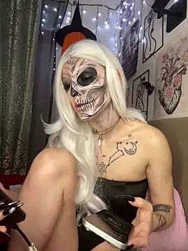 MoonAgnes online show from February 2026 06:39:02 PM