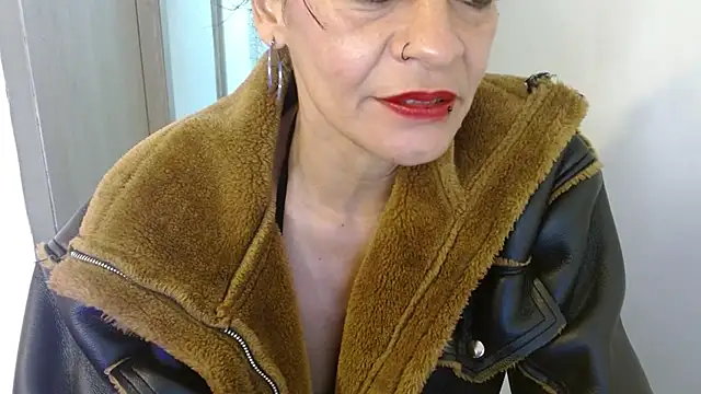 AlexandraJones  online show from February 2025 08:06:02 AM