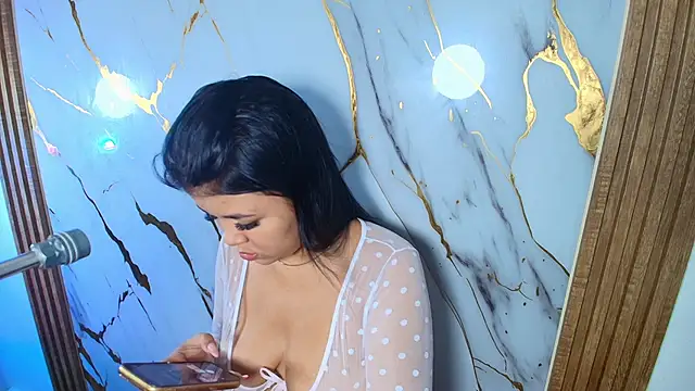 Lizz Tender online show from October 2025 12:58:01 PM