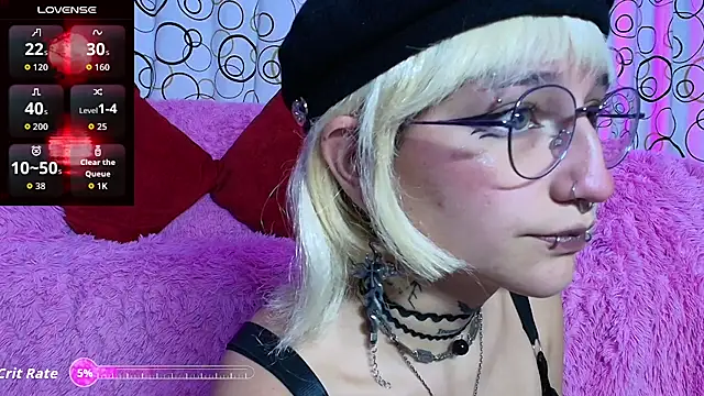 SukiFuyu  online show from October 2025 12:14:01 AM