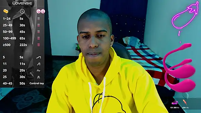Snapshot of mrjhon26 chatting on January 2025 01:02:02 PM mrjhon26 online show from January 2025 01:02:02 PM