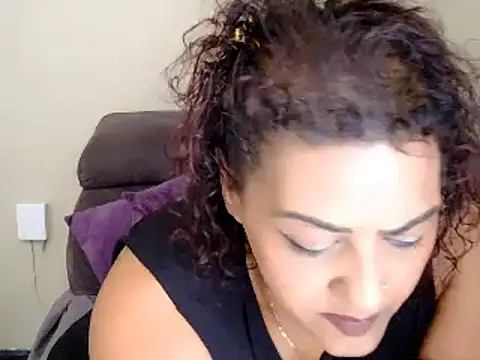 daddyzgal online show from October 2025 12:15:02 PM