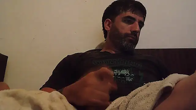 ozzypsico13 online show from October 2025 01:28:01 AM