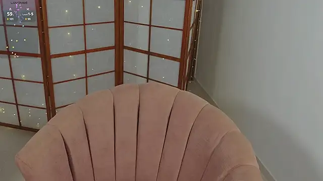 Snapshot of small_emilie chatting on December 2024 10:24:02 PM small emilie online show from December 2024 10:24:02 PM