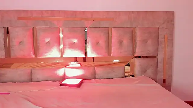 Ari sunshine  online show from February 2026 03:56:02 AM