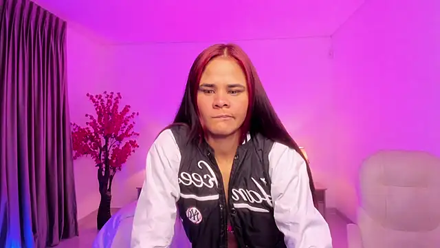 Snapshot of anniie_smith chatting on September 2025 11:02:02 AM anniie smith online show from September 2025 11:02:02 AM