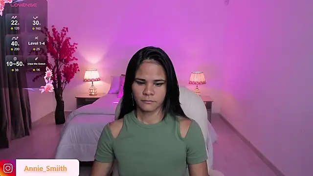 Snapshot of anniie_smith chatting on October 2025 10:58:02 AM anniie smith online show from October 2025 10:58:02 AM