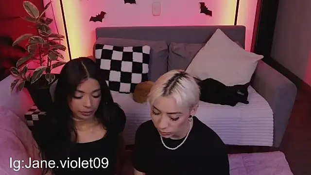 jane hart  online show from October 2025 11:57:01 PM