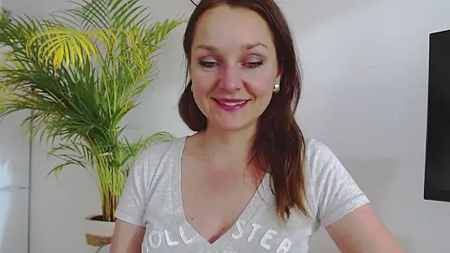 AliciaDesire online show from March 2025 03:42:02 PM