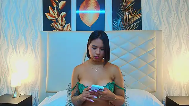 Amberr Greyy online show from September 2025 01:25:02 PM