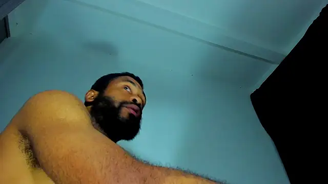 KaelMoreau online show from October 2025 11:26:02 PM