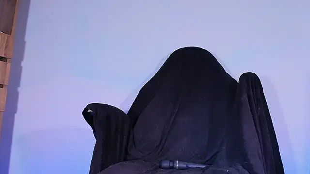 KaelMoreau online show from January 2026 12:09:02 PM