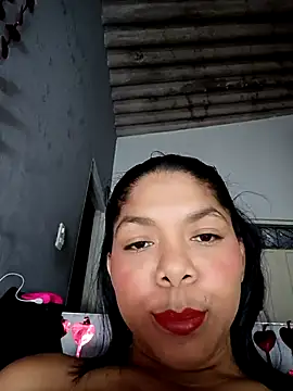 DIORA Latina online show from February 2026 03:04:01 AM