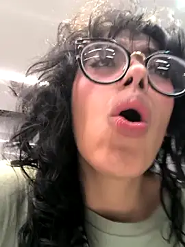 Snapshot of Fun_Everywhere chatting on December 2024 11:14:02 PM Fun Everywhere online show from December 2024 11:14:02 PM