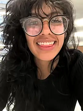 Snapshot of Fun_Everywhere chatting on December 2024 10:20:02 PM Fun Everywhere online show from December 2024 10:20:02 PM