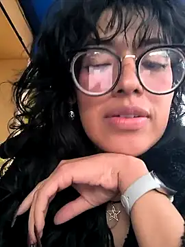 Snapshot of Fun_Everywhere chatting on February 2025 07:42:01 PM Fun Everywhere online show from February 2025 07:42:01 PM