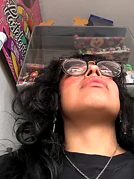 Snapshot of Fun_Everywhere chatting on February 2025 09:48:02 PM Fun Everywhere online show from February 2025 09:48:02 PM