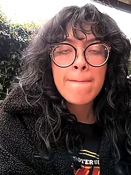 Snapshot of Fun_Everywhere chatting on March 2025 02:30:01 PM Fun Everywhere online show from March 2025 02:30:01 PM