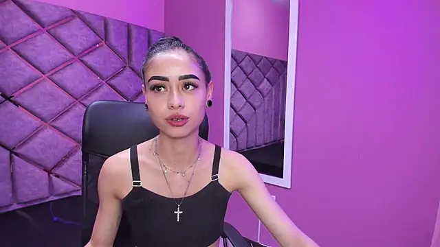 AnnySweett  online show from December 2025 06:23:01 PM