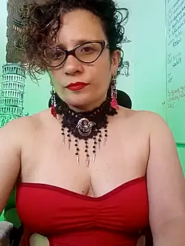 Snapshot of Daneshka_naughty chatting on January 2025 02:43:01 AM Daneshka naughty online show from January 2025 02:43:01 AM