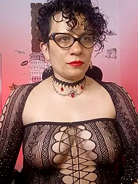 Snapshot of Daneshka_naughty chatting on February 2025 01:21:02 AM Daneshka naughty online show from February 2025 01:21:02 AM