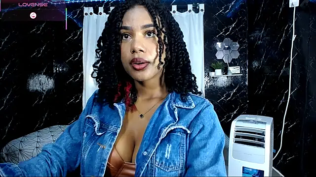 Hillary queen online show from September 2025 12:54:01 PM