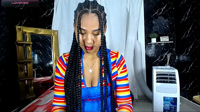 Hillary queen online show from November 2025 12:31:02 PM