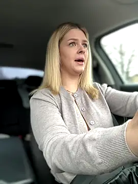 Love Bri online show from November 2025 09:51:02 AM