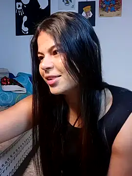 Cleo hills online show from December 2024 01:07:02 PM