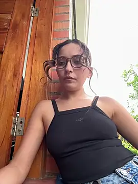 Penelope-Hot online show from May 2026 08:17:01 PM