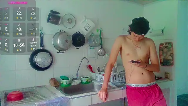 Snapshot of Andy_gray chatting on March 2025 04:38:02 PM Andy gray online show from March 2025 04:38:02 PM