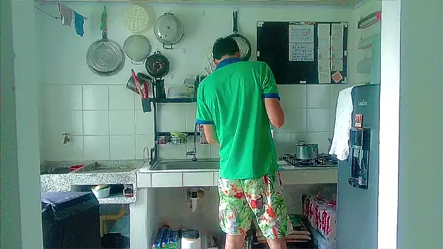 Snapshot of Andy_gray chatting on October 2025 12:34:02 PM Andy gray online show from October 2025 12:34:02 PM