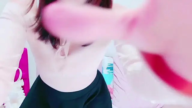 yukiDX online show from March 2025 12:37:02 PM