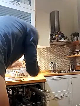 Frabox65 online show from December 2024 06:15:01 AM