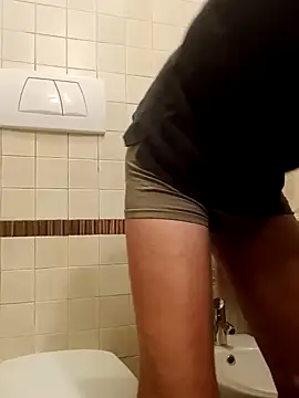 Frabox65 online show from March 2025 11:44:02 PM