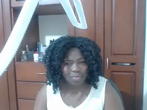 Snapshot of jjannakinky chatting on January 2025 11:43:02 AM jjannakinky online show from January 2025 11:43:02 AM