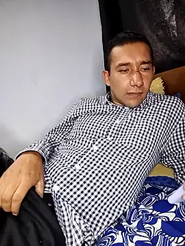 Snapshot of misterioso258 chatting on December 2025 02:35:01 PM misterioso258 online show from December 2025 02:35:01 PM