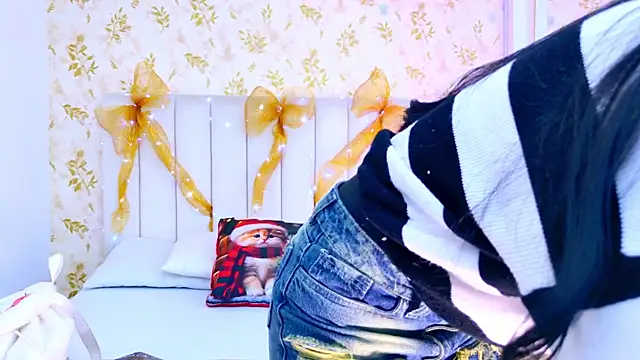 Mia-Monroe online show from November 2025 12:16:02 PM