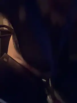 KatieBARBiE98 online show from December 2024 01:07:02 AM