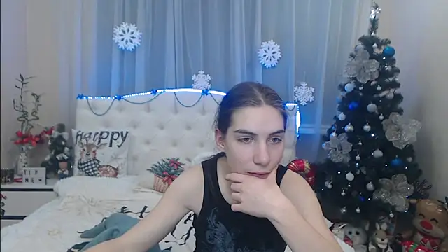 Snapshot of NikaStark_ chatting on December 2024 10:34:02 PM NikaStark online show from December 2024 10:34:02 PM