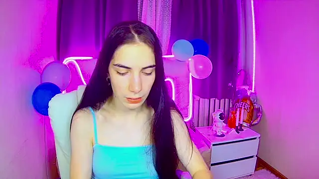 Snapshot of NikaStark_ chatting on September 2025 06:17:02 AM NikaStark online show from September 2025 06:17:02 AM