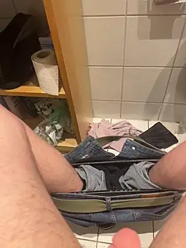 Snapshot of Michaela1222 chatting on January 2026 03:06:01 PM Michaela1222 online show from January 2026 03:06:01 PM