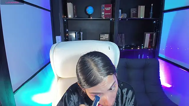 CamilaHarperr  online show from December 2024 03:30:02 AM