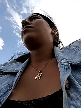 Bonny Klote online show from March 2025 09:16:02 PM